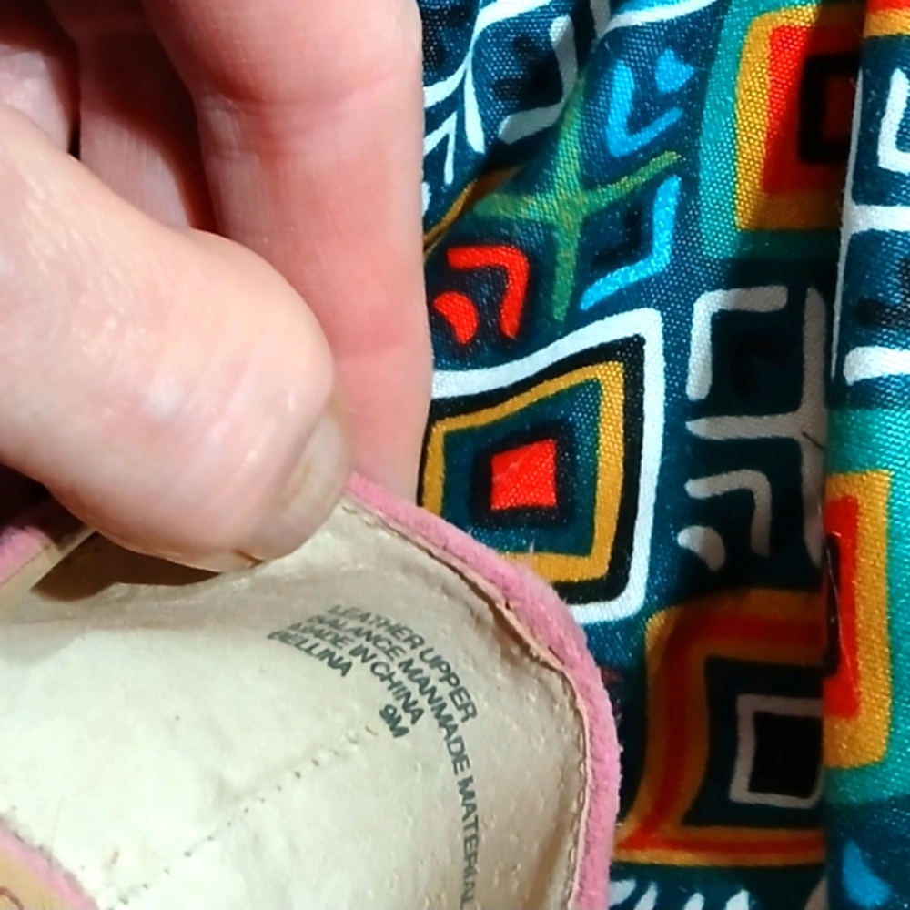Pink and Red Button-Embellished Suede Women's Ballet Flats Size 9 - Picture 2 of 5